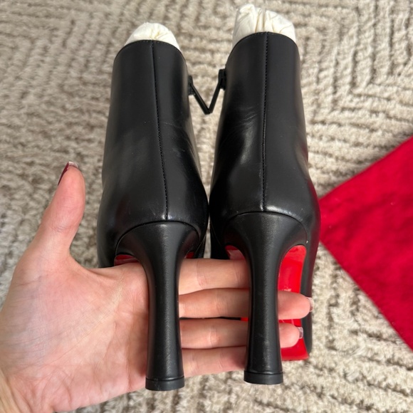 Christian Louboutin booties - Picture 4 of 8
